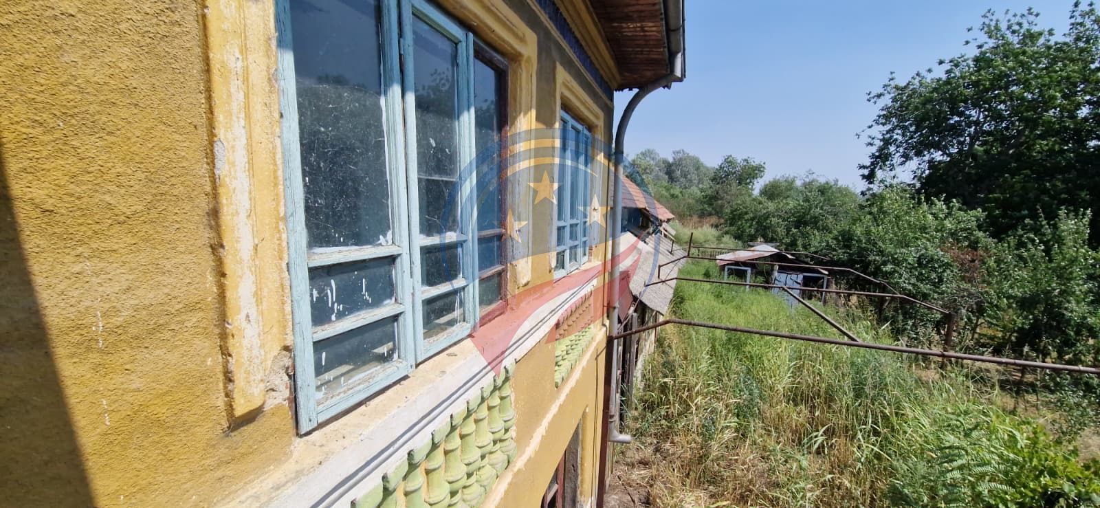 Casa de vanzare  5 camere + teren 2200 mp in loc. Calopar satul Bazdana - Poză 8