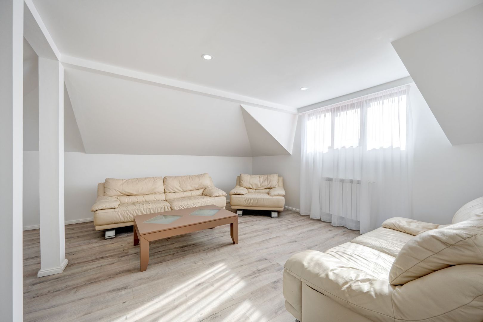 Vila de inchiriat Erou Iancu Nicolae - Poză 5