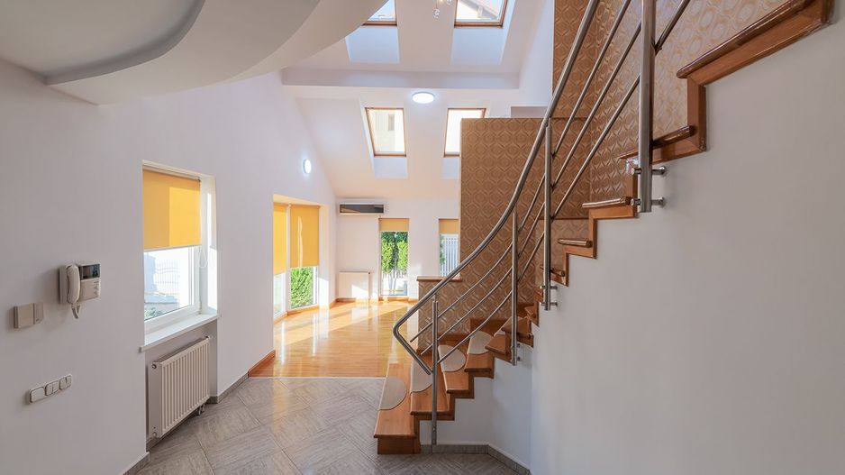 Vilă spectaculoasă de închiriat, parcare 10 locuri, Grădina Botanică - Poză 3