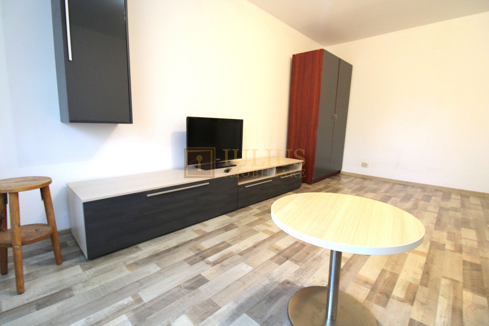 Apartament in zona Soarelui - Poză 3
