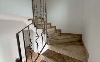 Casa cocheta 4 camere in Selimbar Triajului - Poză 9