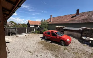 Casă de vanzare 6 camere 220 m² utili cu 376 M² teren la șosea - Poză 27