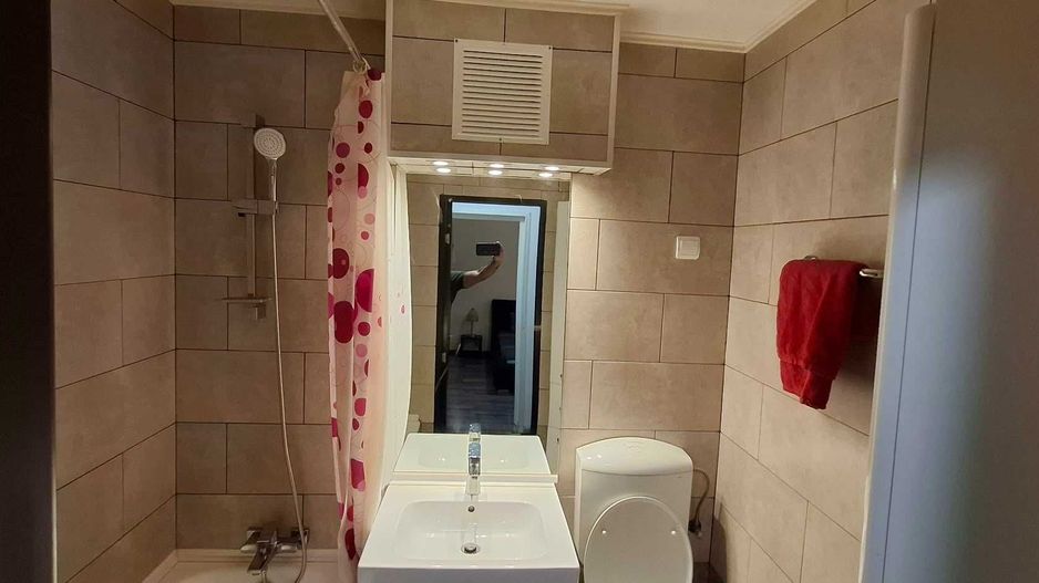 Vanzare Apartament 3 camere, etaj 2, bloc reabilitat, metrou Tudor Vladimirescu - Poză 5