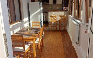 De inchiriat studio la casa, zona centrala Brasov, Schei - Poză 7