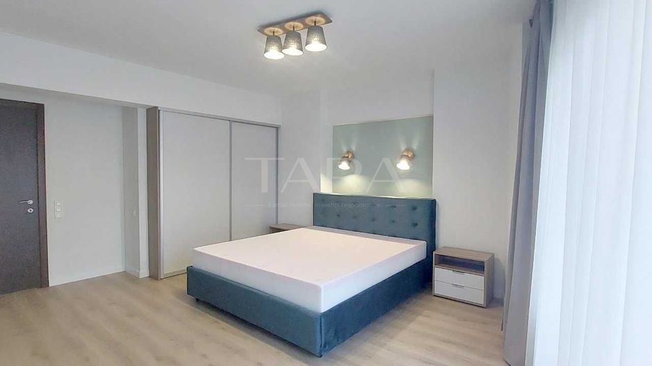 Apartament cu 2 camere de vanzare Plopilor - Poză 7