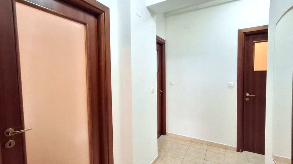 De Vanzare Apartament 2 Camere - Poză 9