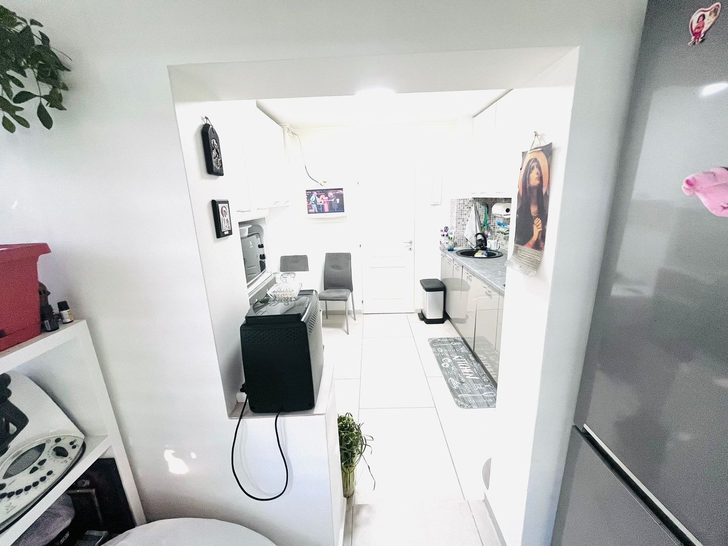 APARTAMENT MODERN DECOMANDAT RENOVAT COMPLET BLOC REABILITAT GORJULUI - Poză 12