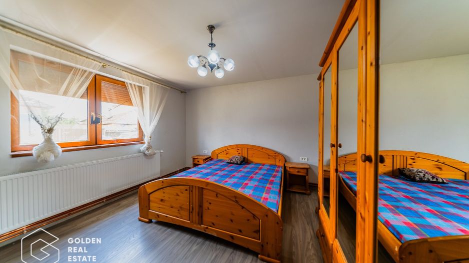 Casă 3 camere renovată în Bujac-Sega , 2 corpuri, teren 572 mp - Poză 14