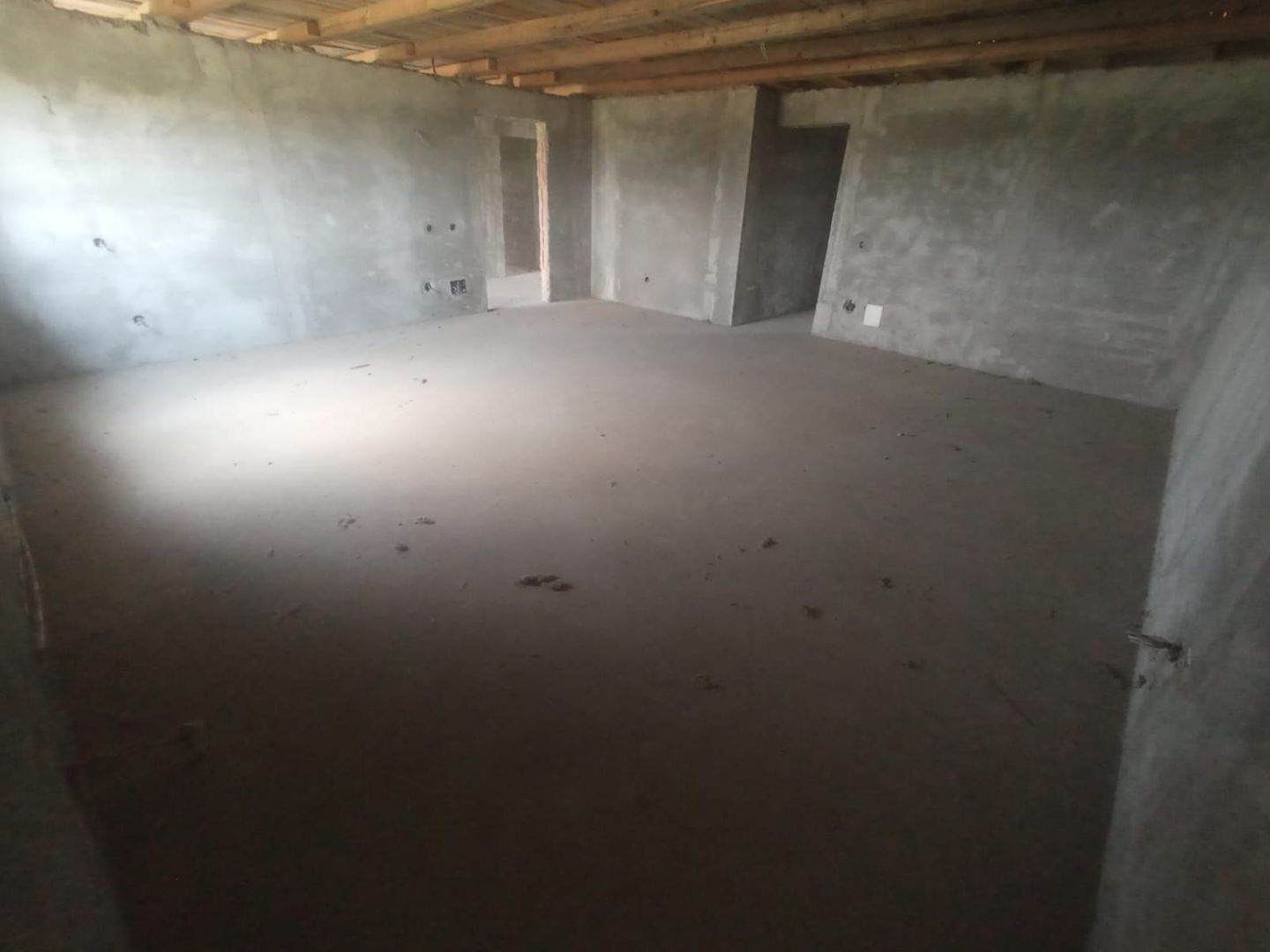 CASA INDIVIDUALA TEGHES, 4 CAMERE, GARAJ INTERIOR, COMISION 0% - Poză 4