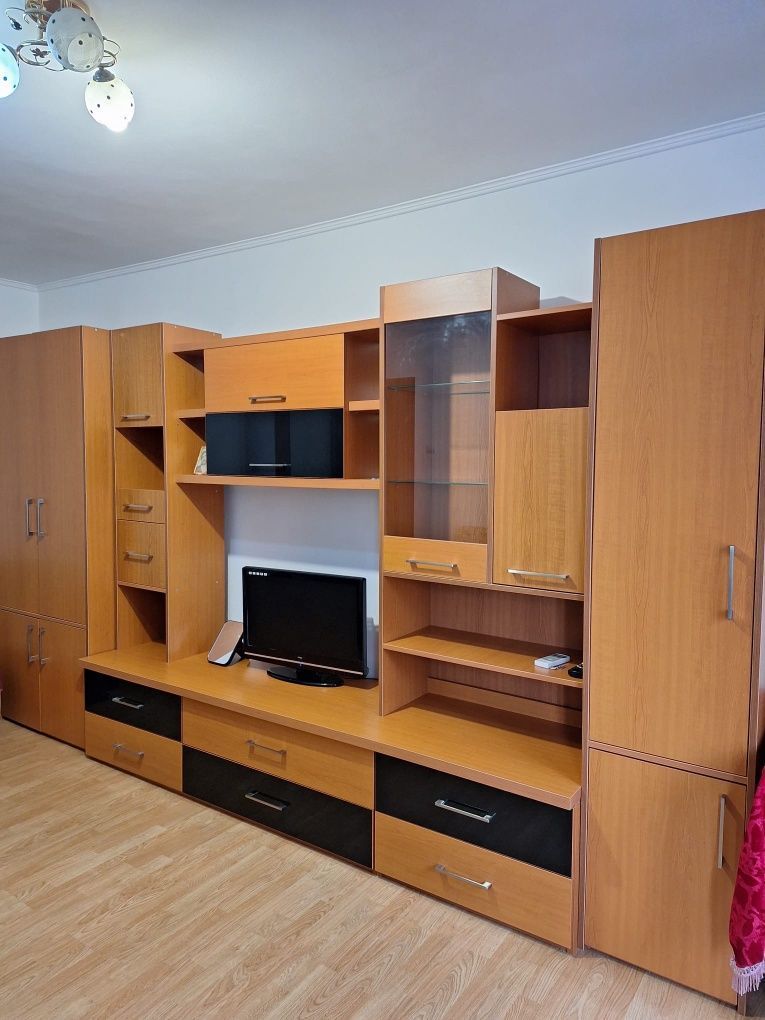 Apartament 2 camere decomandat, mobilat si utilat, metrou Lujerului - Poză 2