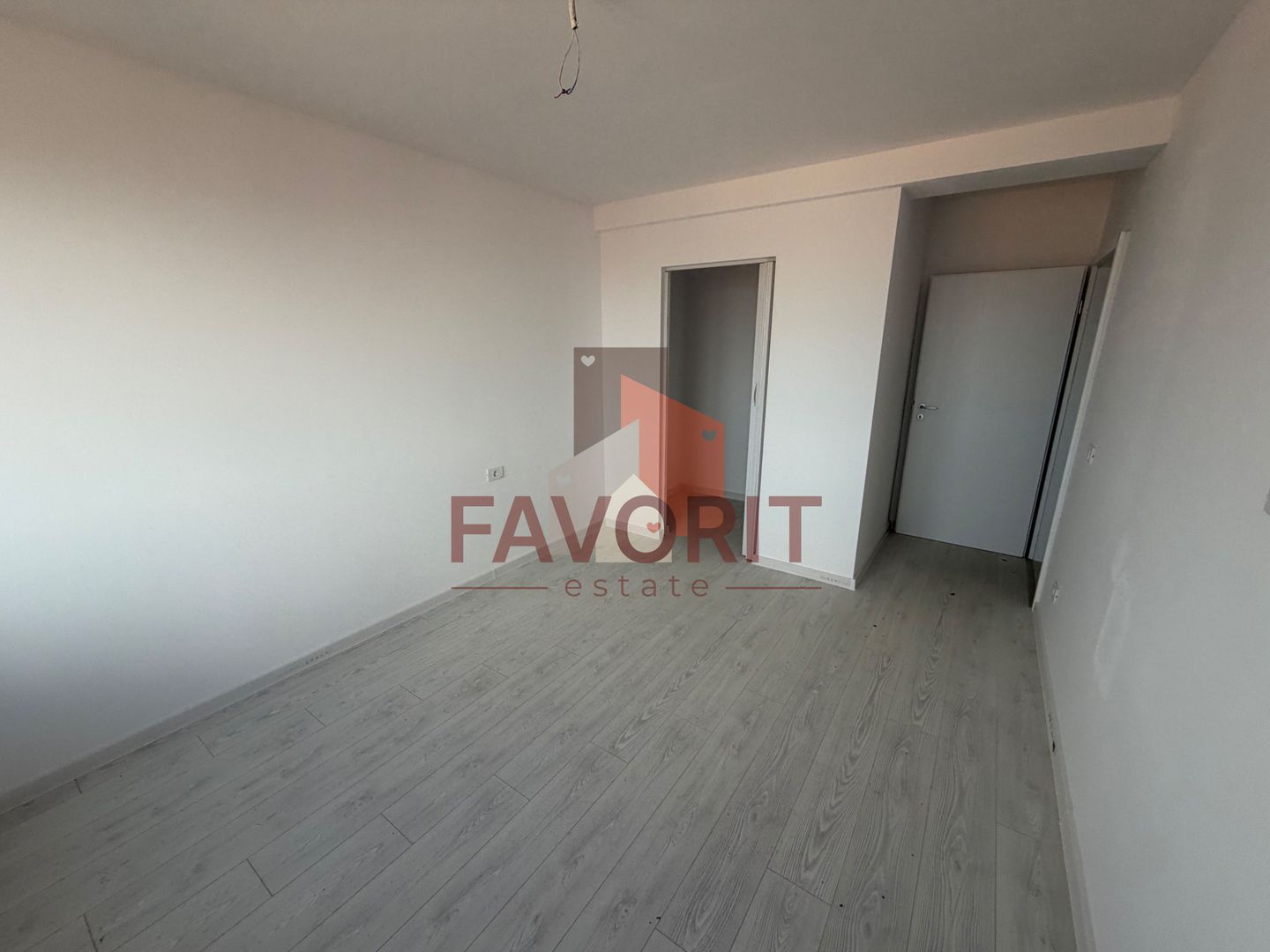 Disponibil imediat. 2 camere modificat in 2 dormitoare si zona de zi - Poză 6