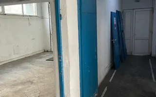 Hala de 250 mp la inchiriat open-space zona Piata 1 Mai - Poză 12