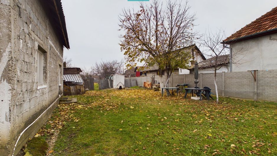 Casa cu 4 camere in Cicir - Poză 8