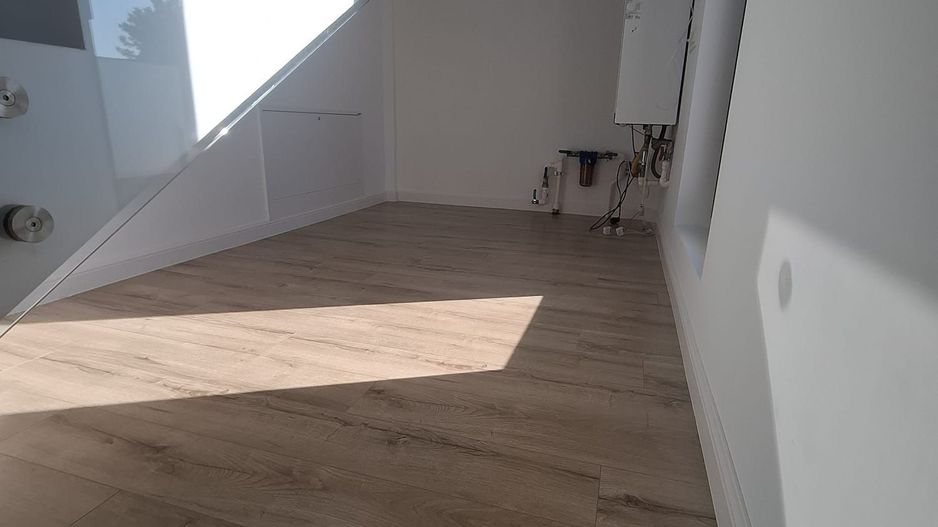 Vila individuala SUPERBA Tunari, ZONA BUNA, TOATE utilitatile - Poză 18