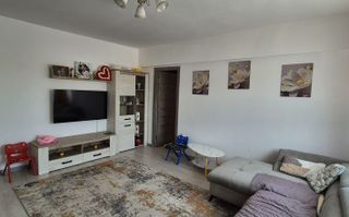 Apartament cu 2 camere de vanzare in zona centrala - Poză 4