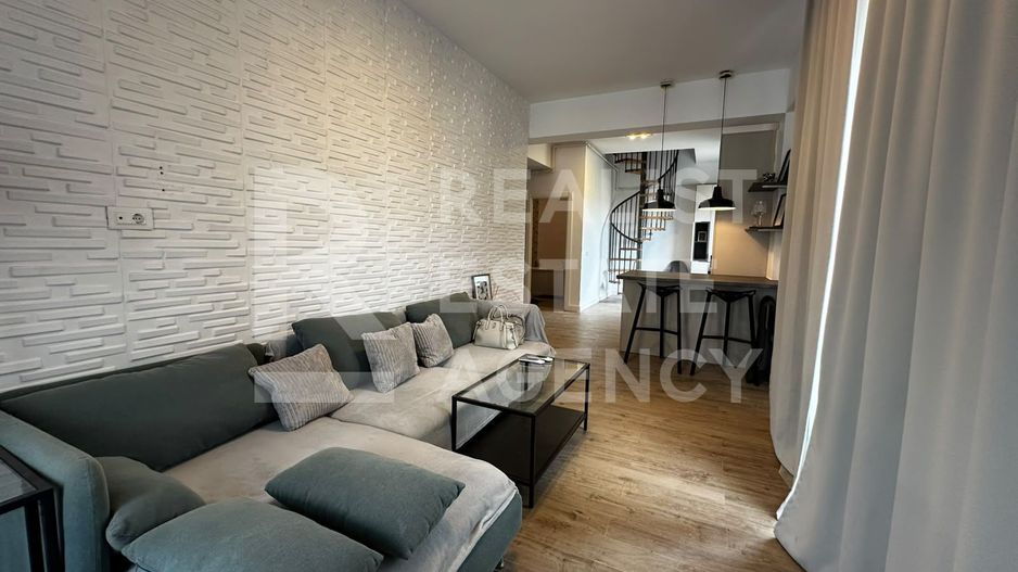 Închiriere, Penthouse cu 2 camere + loc de parcare - Poză 2