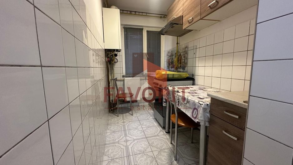 2 camere | etaj 1 | centrala proprie | mobilat si utilat | zona excelenta | - Poză 3