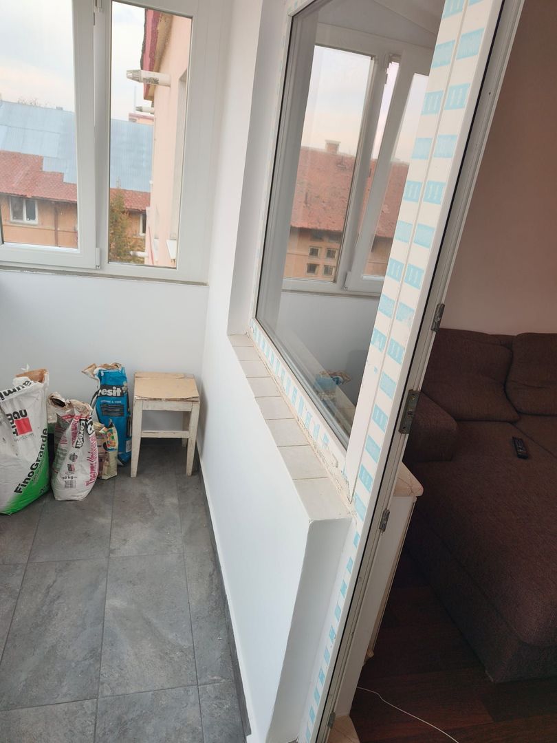 Apartament 3 camere Tractorul - Poză 5