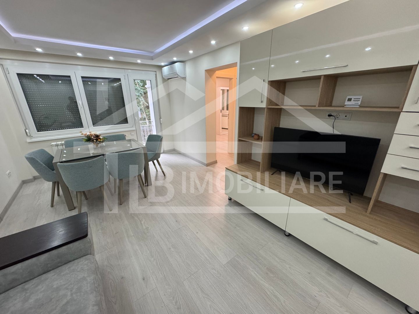 Apartament cu 3 camere, 80mp, Zona UMFST - Poză 4