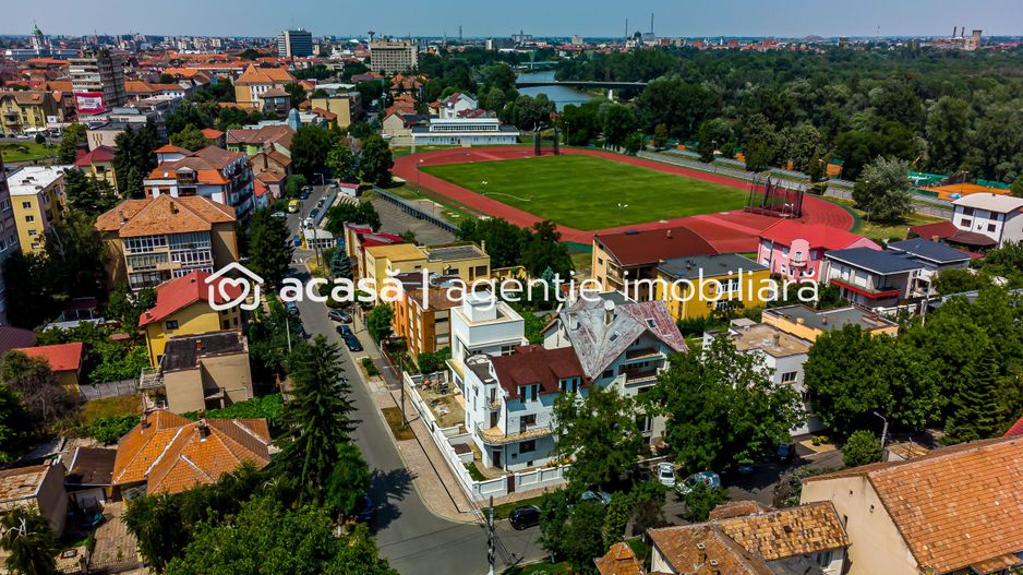 Oportunitate! Casă tip duplex de închiriat - Poză 3