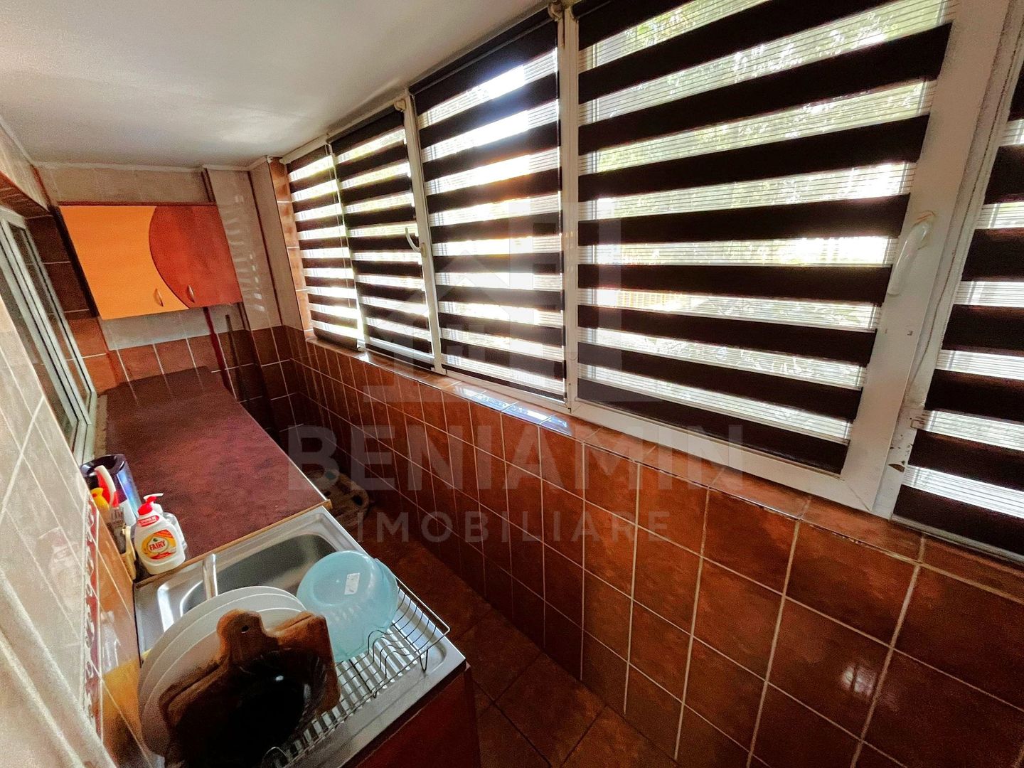 Apartament-2 Camere-Parter Inalt-60mp-2 Balcoane-Piata Valea Rosie - Poză 4