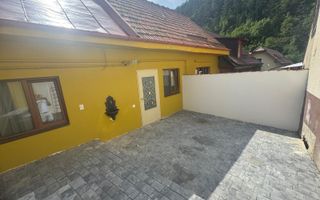 Casă renovată integral, mobilată și utilată – Șchei, Brașov - Poză 2