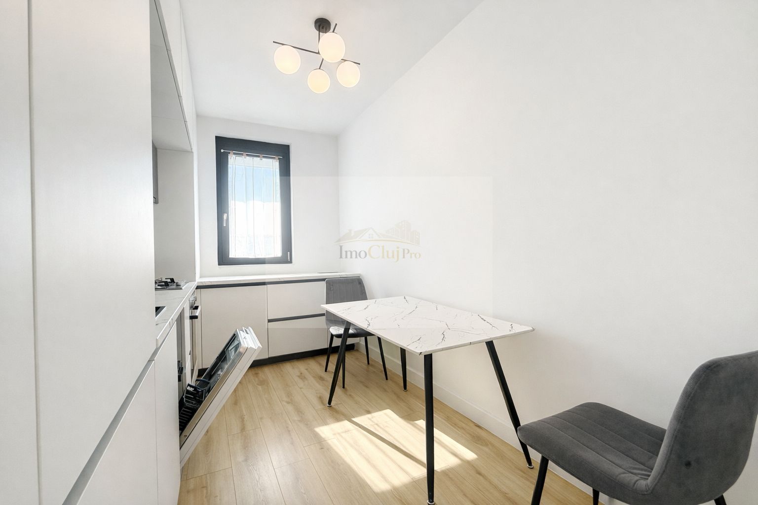 INCHIRIERE 2 camere, parcare subterană – lângă FSEGA, Iulius Mall - Poză 5