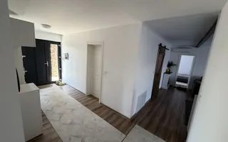 Casă intabulată cu 5 camere, complet mobilată și utilată, Miroslava - Poză 11
