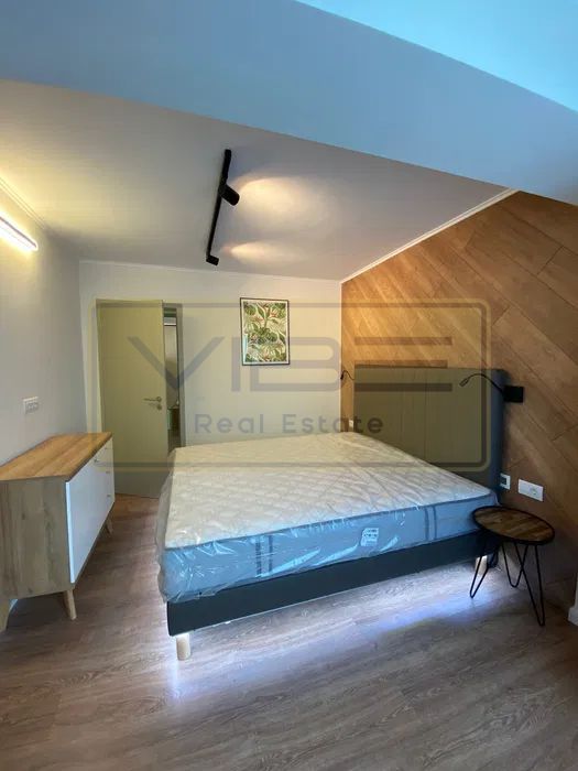 Apartament  Parcul Copou - VIEW SUPERB ! LUX- MODERN ! - Poză 1