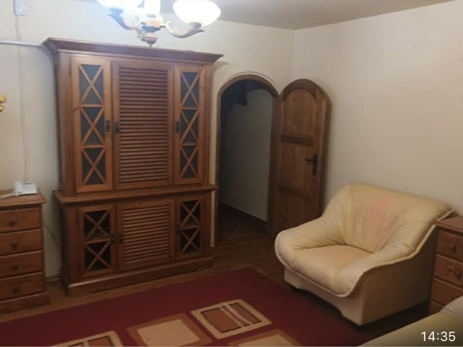 BRASADAS vinde ap 2 cam etaj 3/4 in Micro 15. - Poză 3