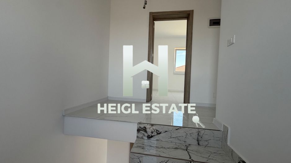 Duplex finalziat cu 4 camere si bucatarie inchisa in Giroc - Poză 4
