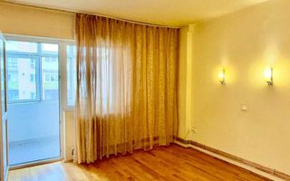 Apartament 4 camere de vânzare | Râmnicu Vâlcea, Central - Poză 1
