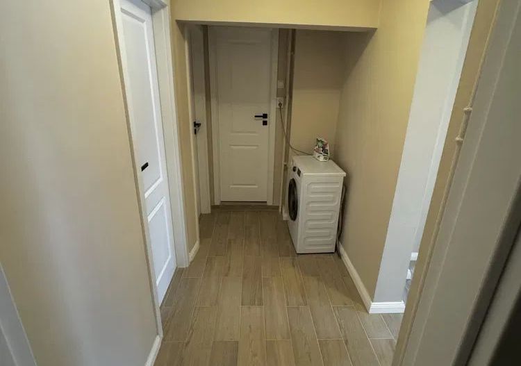 AP. 3 CAMERE- DRISTOR, PARCARE, MASINA DE SPALAT VASE, METROU 5 MINUTE - Poză 6