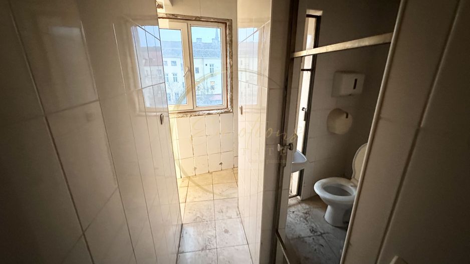 OCAZIE | Spațiu Comercial  - Piața Libertăți - Poză 22