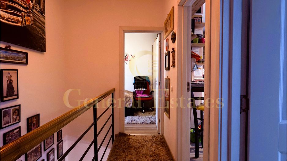 Casă tip triplex de vânzare în Sânpetru - Poză 7