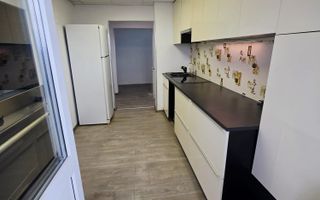 Apartament 3 camere, 2 băi cu geam, balcon generos – Republicii - Poză 20