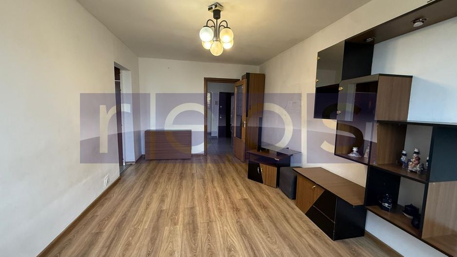 OPORTUNITATE DE VANZARE APARTAMENT 3 CAMERE ZONA TEI 2 BLOC 1982 - Poză 4
