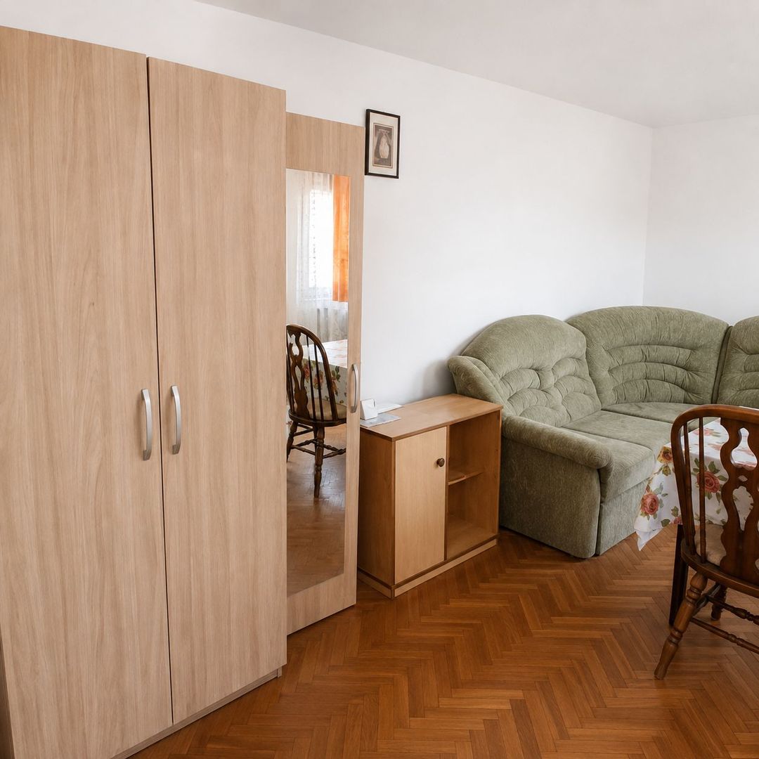 Apartament 2 camere decomandat | Parter | Centrală proprie | - Poză 2