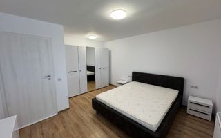 Chirie Casă cu 5 Camere Tip Duplex în Brașov, Cartier Izvor. - Poză 1