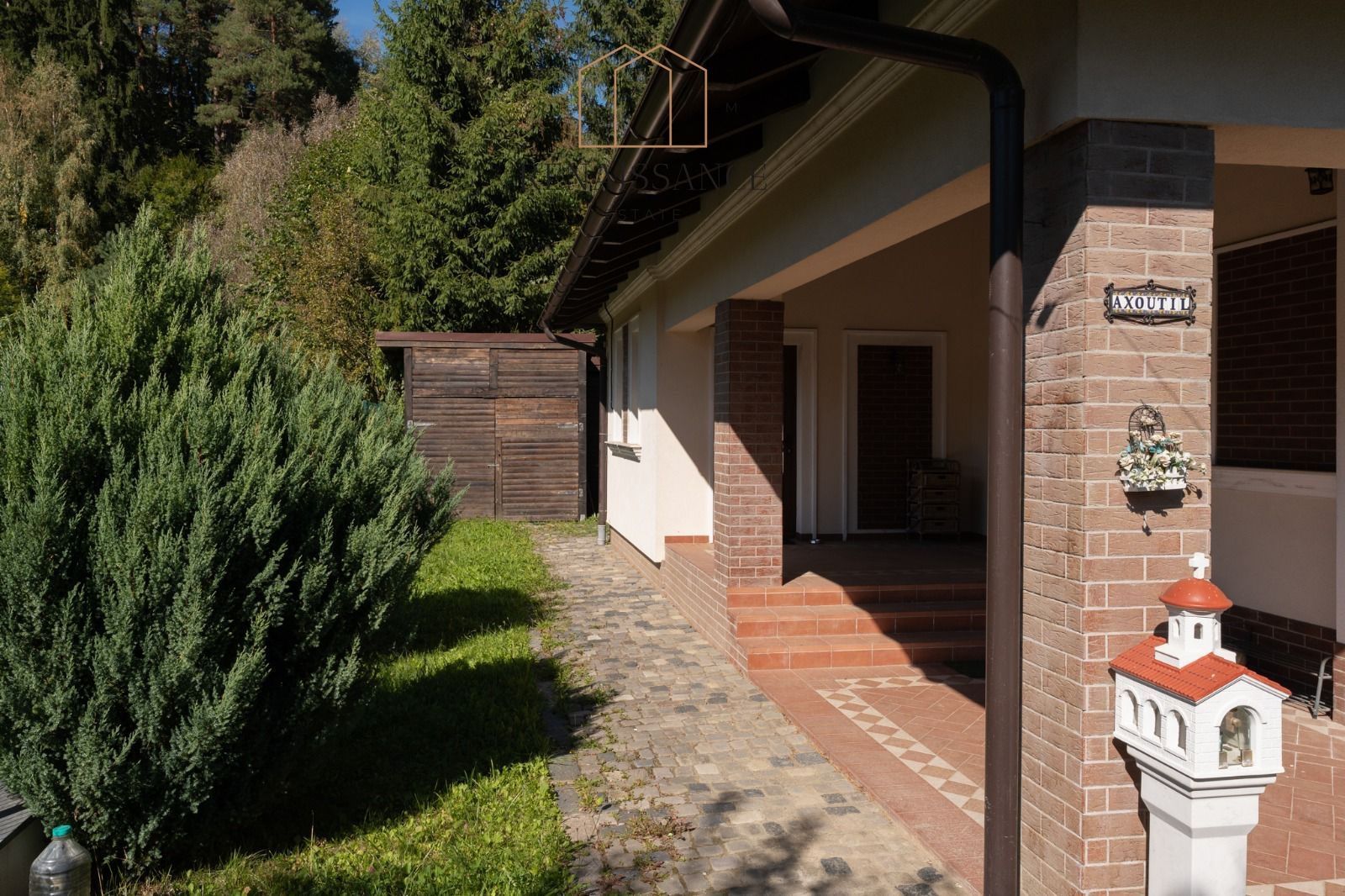 Cabana de Vis in Poiana Marului | Aproape de Lac | 817 mp Teren - Poză 3