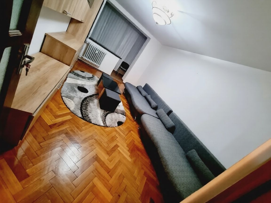 Apartament 2 camere decomandat, etaj 2, zona Calea București - Poză 9