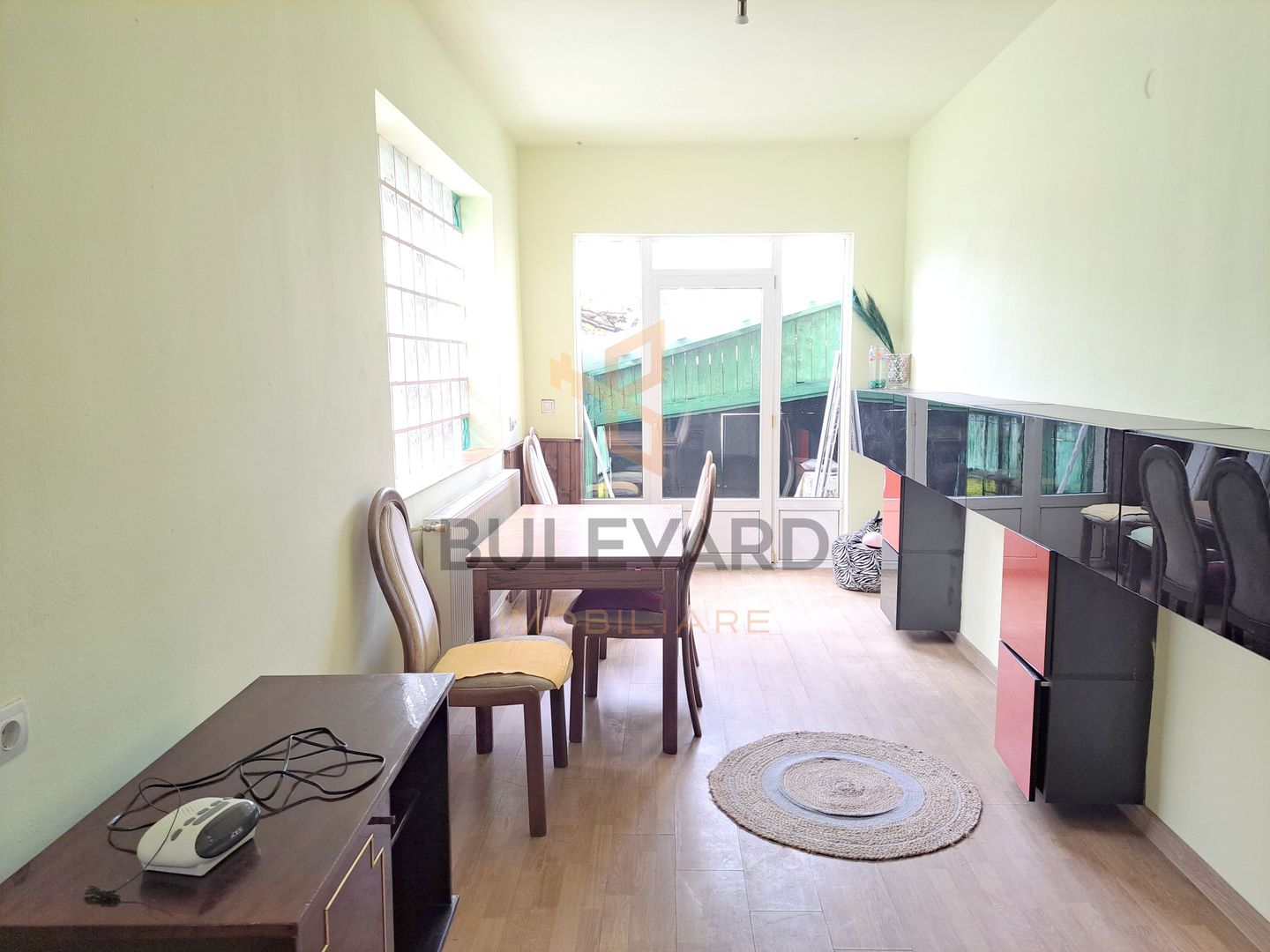 Casa 3 dormitoare, curte 60mp, parcare, langa UMF! - Poză 12