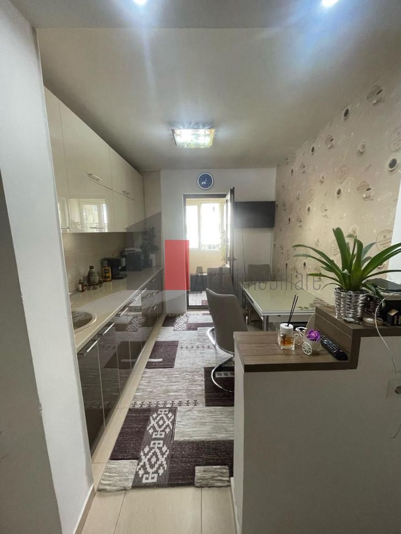 APARTAMENT 3 CAMERE  BARCA - Poză 5