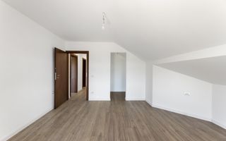 Eleganta, Confortul, Calitatea, liniste Vila P+M Garaj Pecica Arad - Poză 7
