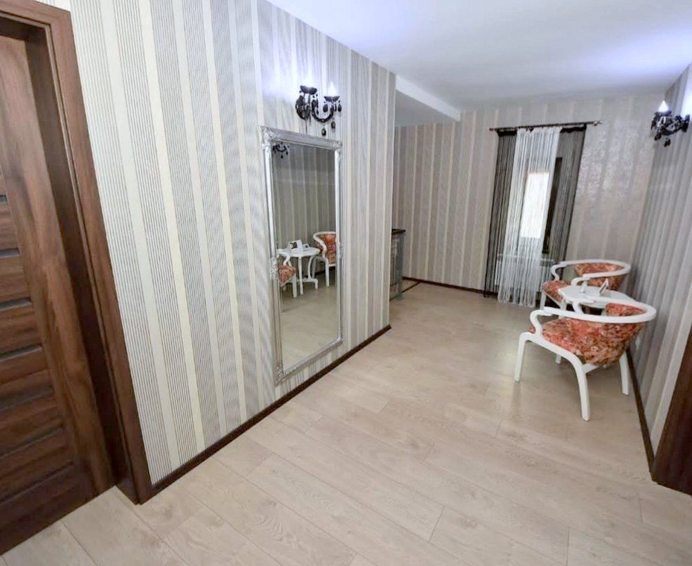 Vila moderna P+1E si teren 350 mp - zona Mazepa 2, clinica Hyperdia - Poză 4