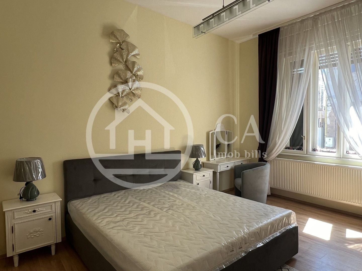 Apartament cu 3 camere de inchiriat Ultracentral Oradea - Poză 9