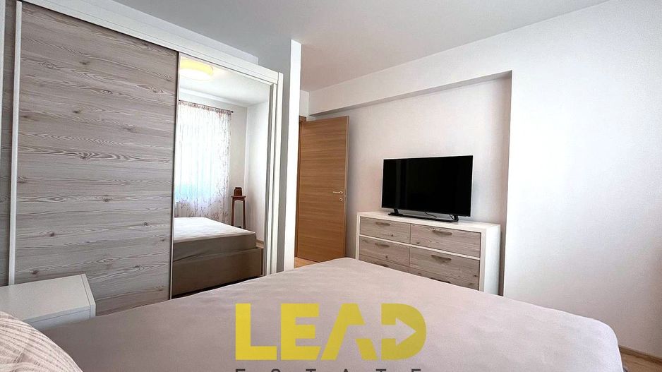 Repozitionare pret! Apartament 2 cam mobilat, utilat complet! Tractorul-Coresi - Poză 5