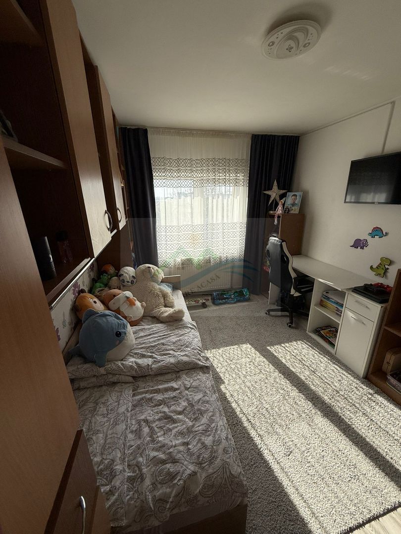 Apartament 3 camere burdujeni . - Poză 9