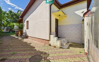 Casa de cărămidă cu 3 camere zona Uta - Poză 9