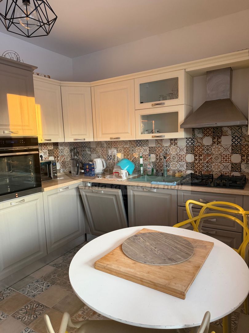 Casa tip triplex, Valea Adâncă (Capăt CUG) - Poză 6